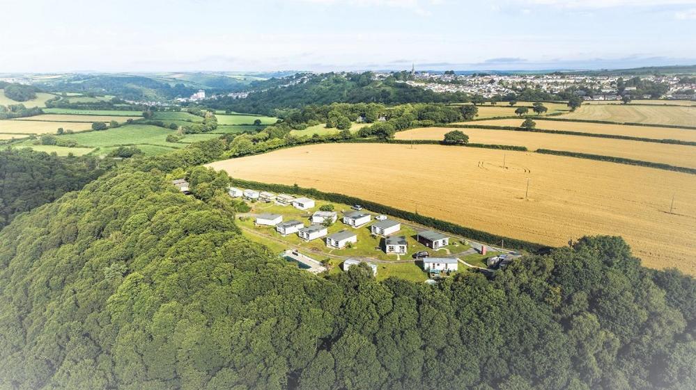 Greenways Valley Holiday Park Грейт Торингтън Екстериор снимка