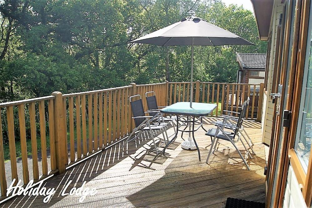 Greenways Valley Holiday Park Грейт Торингтън Екстериор снимка