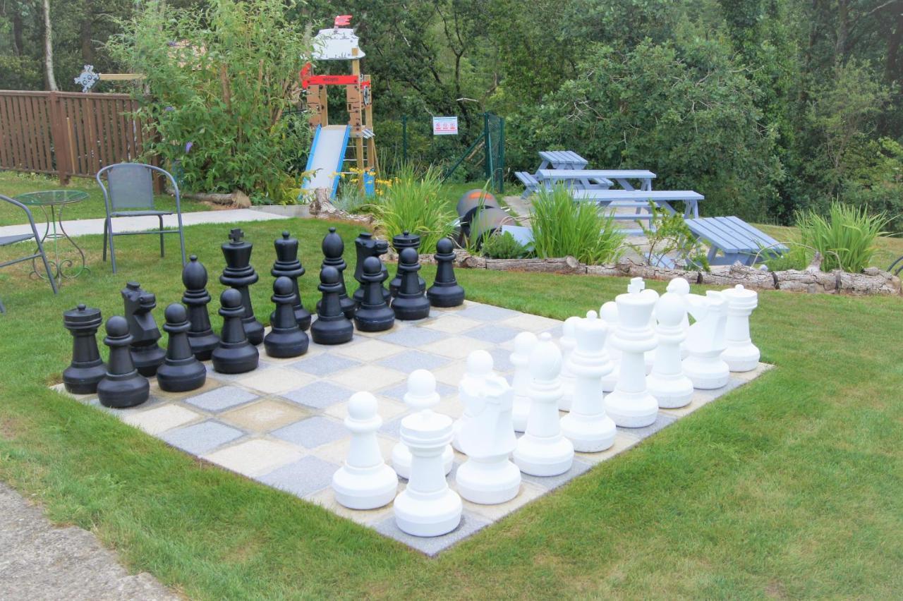 Greenways Valley Holiday Park Грейт Торингтън Екстериор снимка